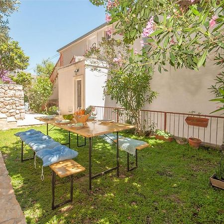 Apartman Roza Duce Bagian luar foto