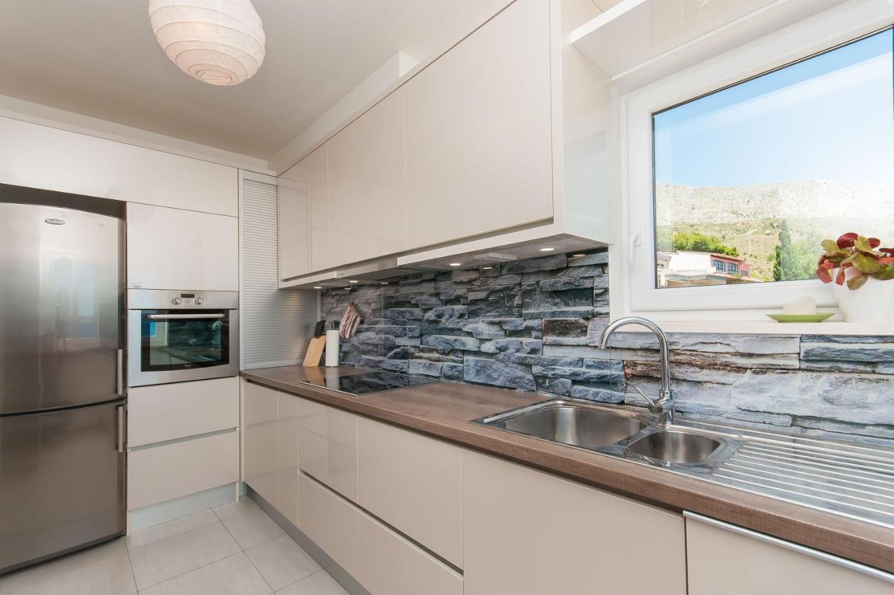 Apartman Roza Duce Bagian luar foto